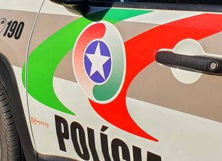 Condutor é detido após desacato e resistência durante abordagem em Balneário Gaivota