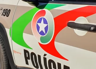 Jovem de 22 Anos é Preso no Centro de Timbé do Sul com Mandado Ativo