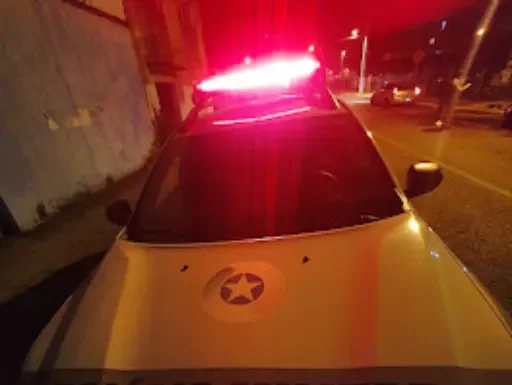 Filho é Preso Após Ameaçar a Mãe com Faca em Araranguá
