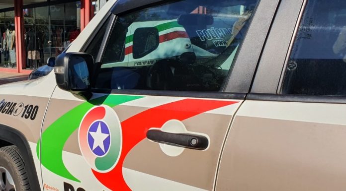 PM cumpre mandado de prisão em Sombrio