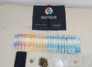 Homem é preso por tráfico de drogas no bairro Mamonas, em Araranguá
