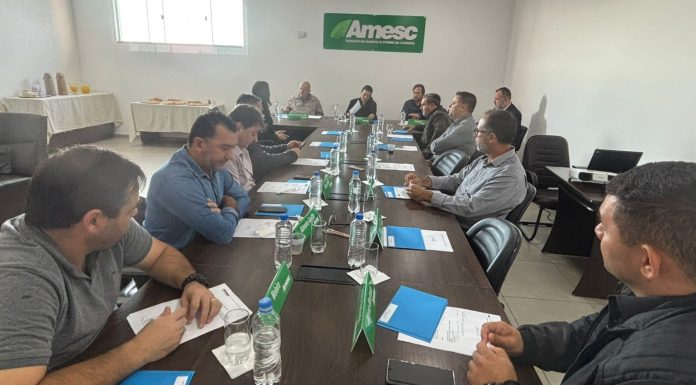 AMESC realiza assembleia com foco em desenvolvimento regional