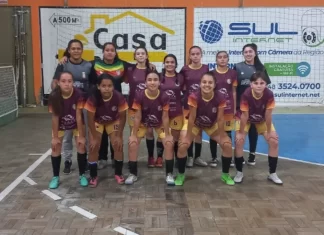 Atletas femininas ganham destaque no futsal feminino em Sombrio