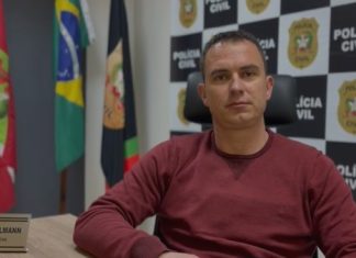 Mulher é presa por envolvimento em assassinato em Balneário Arroio do Silva