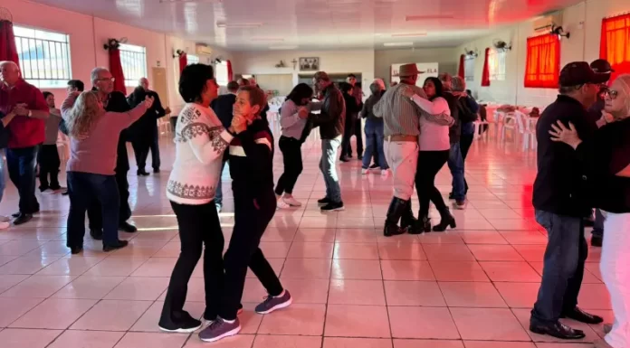 Grupo Envelhecer e Viver retoma atividades com alegria e participação