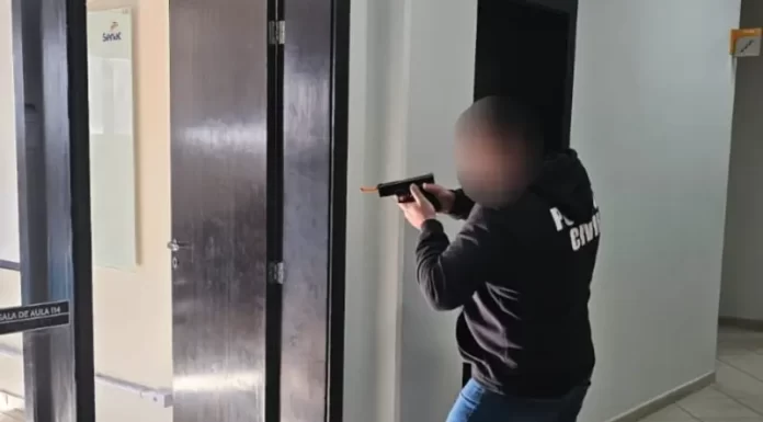 Curso pioneiro da Polícia Civil para confronto de agressores ativos em escolas e creches está sendo realizado em Criciúma