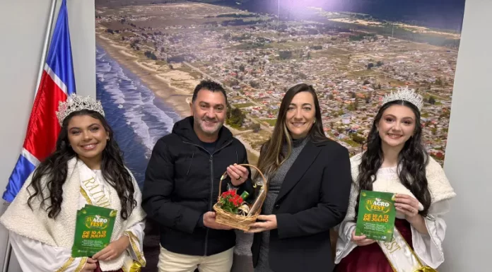Prefeito Kekinha recebe Vice -prefeita e soberanas da IV AGROFEST de Morro Grande