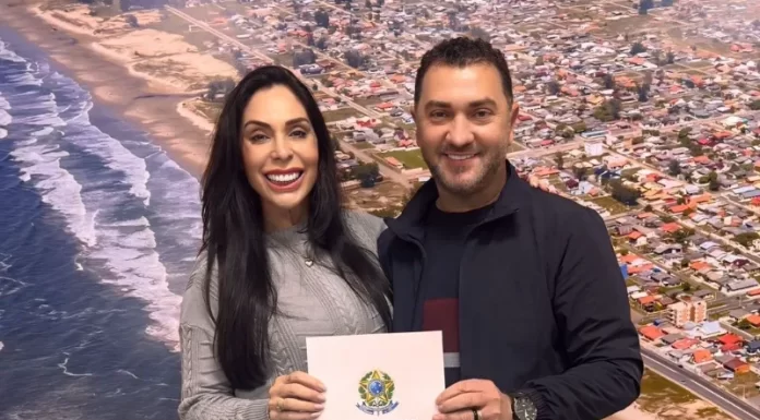 Deputada Geovânia de Sá entrega R$ 1,3 milhões para Balneário Gaivota