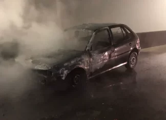 Carro pega fogo na BR em Maracajá