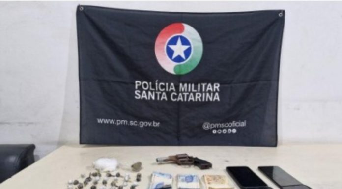 Polícia desmantela esquema de tráfico por delivery de carro em Turvo na Sexta-Feira