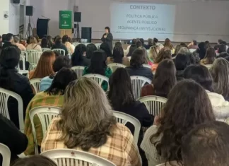 Sombrio realiza Seminário Escolarização Aberta com foco em inovação pedagógica