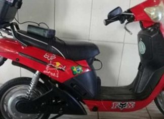 Homem é preso com ciclomotor furtado em Balneário Gaivota
