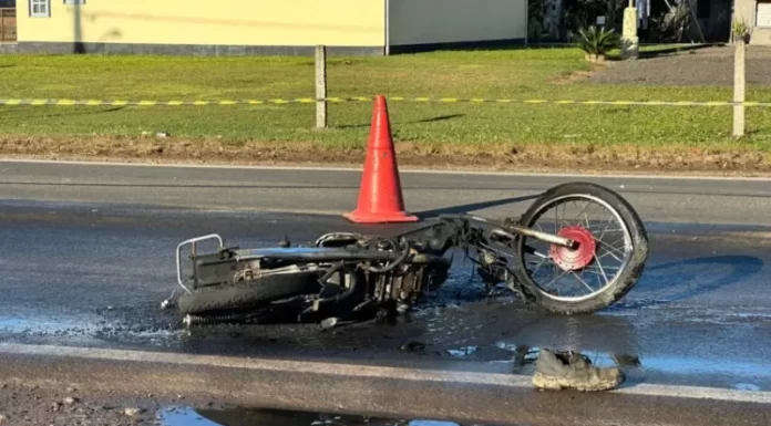 Motociclista morre em grave acidente na SC-447, em Meleiro