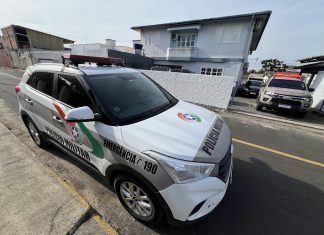 Homem é preso após furtar frutas e ferramentas em Araranguá