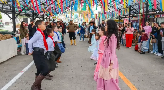 Praia Grande celebra cultura popular no Arraial da Economia Solidária