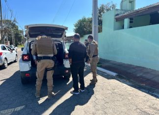 Ladrão é capturado por moradores após série de furtos em Sombrio