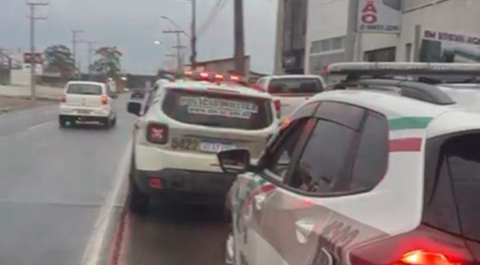 Homem é preso com drogas após tentar fugir da PM em Balneário Gaivota