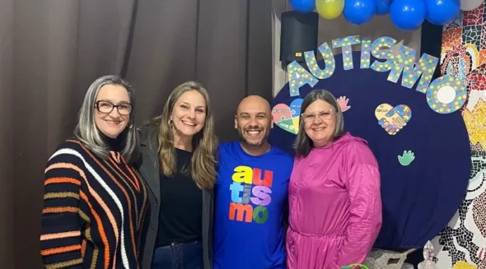 Parceria para atender Autistas de Balneário Gaivota é celebrada!