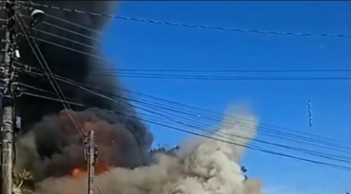 Idosa de 98 anos morre carbonizada em incêndio em residência em Araranguá