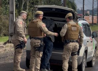 Homem é Preso Após Agredir e Ameaçar Esposa em Turvo