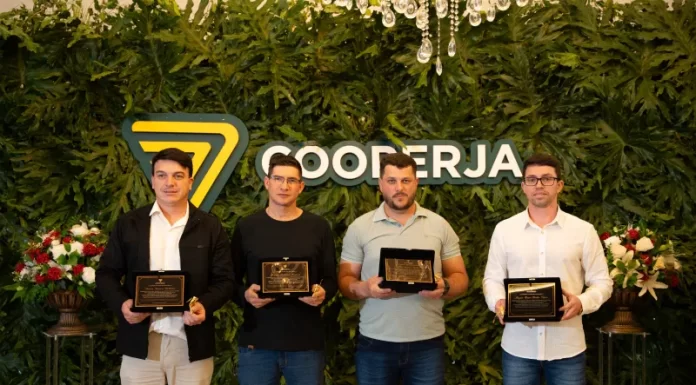 Cooperja homenageia colaboradores no Programa Jubilados 2025