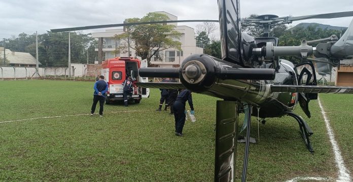 Homem é encontrado pela PM com traumatismo craniano em Praia Grande; Polícia Civil investiga