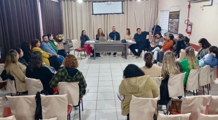 Balneário Gaivota: Rede de Proteção Segue Articulada no Combate à Evasão Escolar