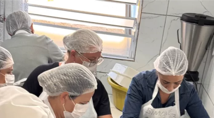 Balneário Gaivota: Curso de culinária de frutos do mar destaca parceria e valorização da gastronomia local