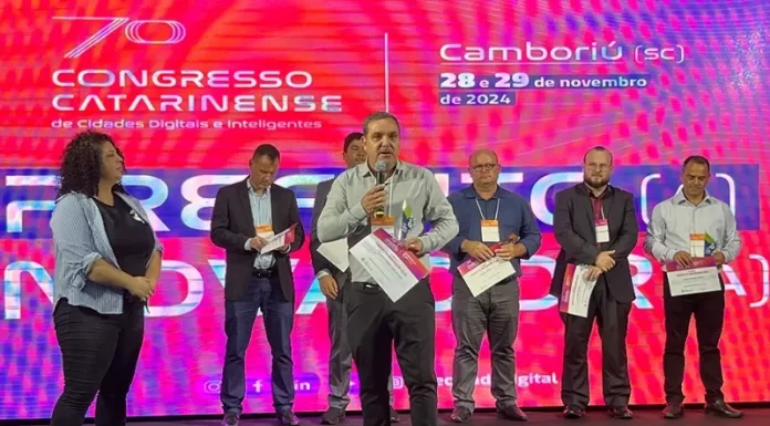 Pelo segundo ano consecutivo, Santa Rosa do Sul recebe prêmio Prefeito Inovador