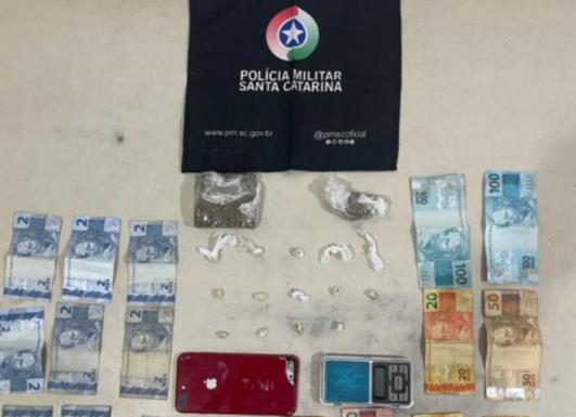 Adolescente é apreendido por tráfico de drogas em Araranguá