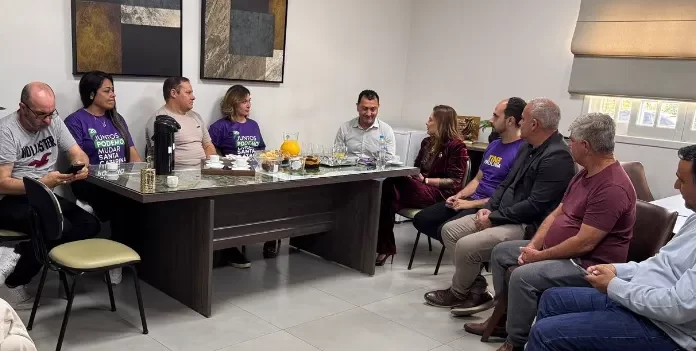 Deputada Paulinha visita Balneário Gaivota e anuncia recursos para Infraestrutura e Saúde