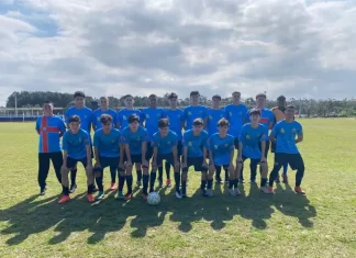 Gaivota Sub-15 vence Arroio do Silva e está nas semifinais da Copa Amesc 2025