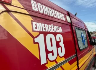 Homem fica gravemente ferido em colisão entre motocicleta e bicicleta em Sombrio