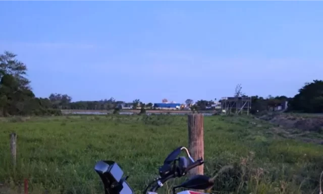 Motociclista fica ferido em colisão entre carro e moto em Araranguá