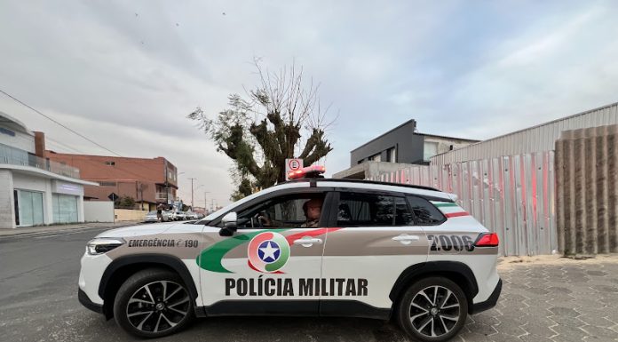 Homem é preso após ameaçar ex-companheira em Araranguá