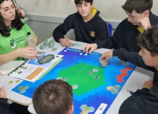 Programa Cooperja do Amanhã impacta estudantes com oficinas e palestras