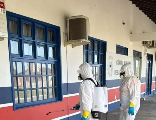 Saúde de Balneário Gaivota faz pulverização em órgãos públicos para eliminar focos do Aedes aegypti