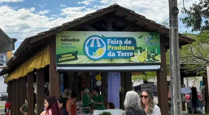 Sábado foi marcado por atividades especiais na Feira de Produtos da Terra em Balneário Arroio do Silva