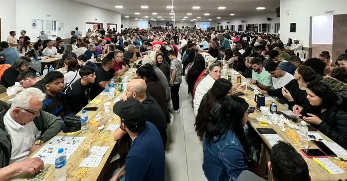 Mega Bingo da APAE de Sombrio foi um sucesso absoluto