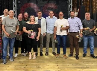 Educação de São João do Sul realiza homenagem aos professores