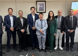Fanica participa de reunião com a Anac sobre regulamentação do balonismo