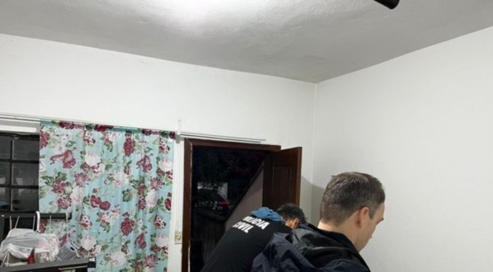 Tio é preso em megaoperação por produzir conteúdo de abuso sexual de sobrinho de 12 anos em SC;