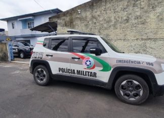 Jovem é preso por tráfico de drogas em Araranguá