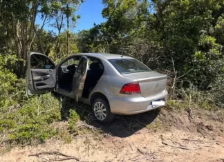 Veículo usado em tentativa de homicídio é encontrado abandonado às margens da rodovia