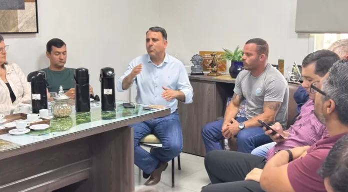 Balneário Gaivota: Prefeito em exercício reúne secretários para definir ações de prevenção ao Ciclone Extratropical