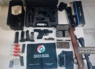 Homem embriagado avança contra policiais e acaba preso em Arroio do Silva