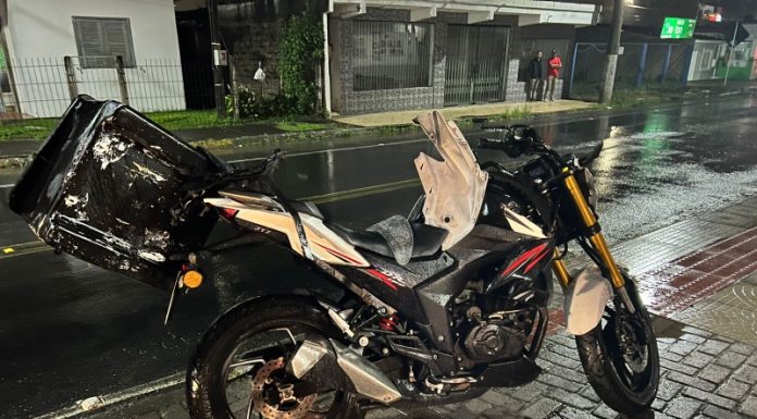 Motoboy morre após acidente na Lomba da Rússia, em Sombrio