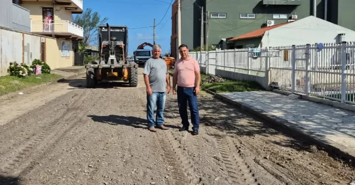 Pavimentação asfáltica transforma mobilidade no centro de Balneário Gaivota