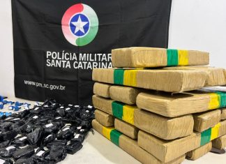 Polícia Militar desarticula ponto de distribuição de drogas e apreende mais de 13 kg de entorpecentes em Passo de Torres