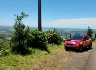 Corpo de Bombeiros inicia buscas por Cassiano, desaparecido em Praia Grande